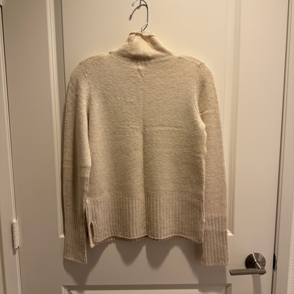MADEWELL Inland Turtleneck Sweater in Coziest Yarn - Picture 6 of 10